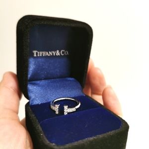 Tiffany classic style silver ring